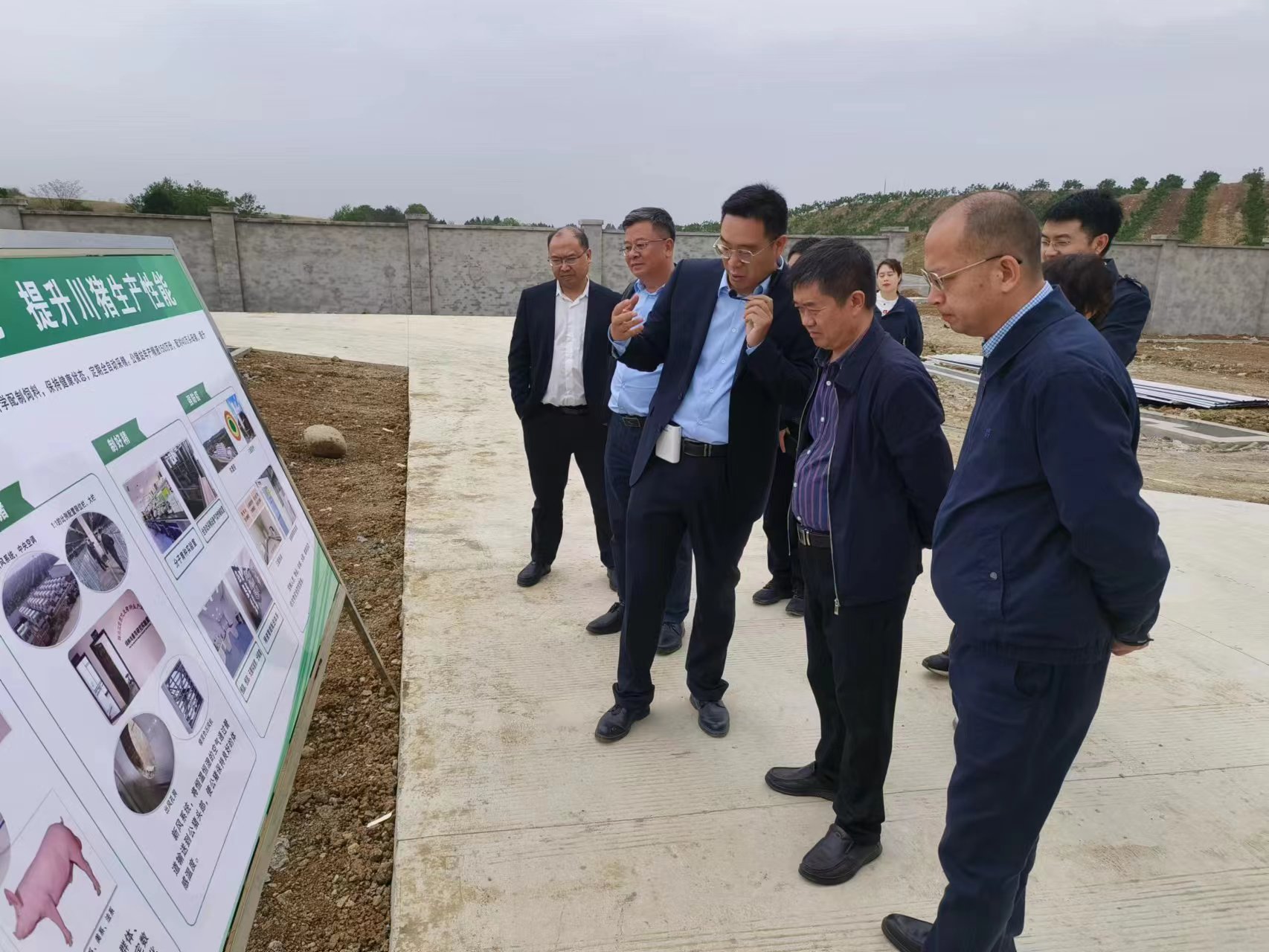 徐斌带队到绵阳、三台调研.jpg