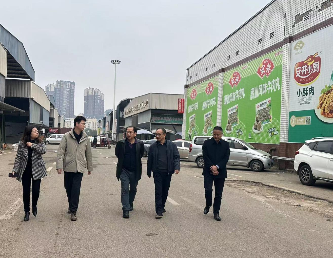 黎明霞到南充川北公司指导事情