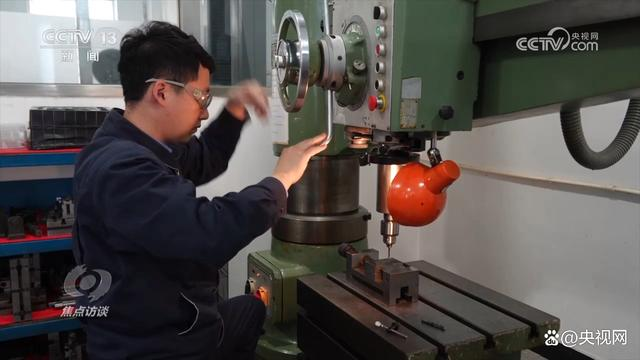 焦点访谈：：挺膺继承 强国有我3.png