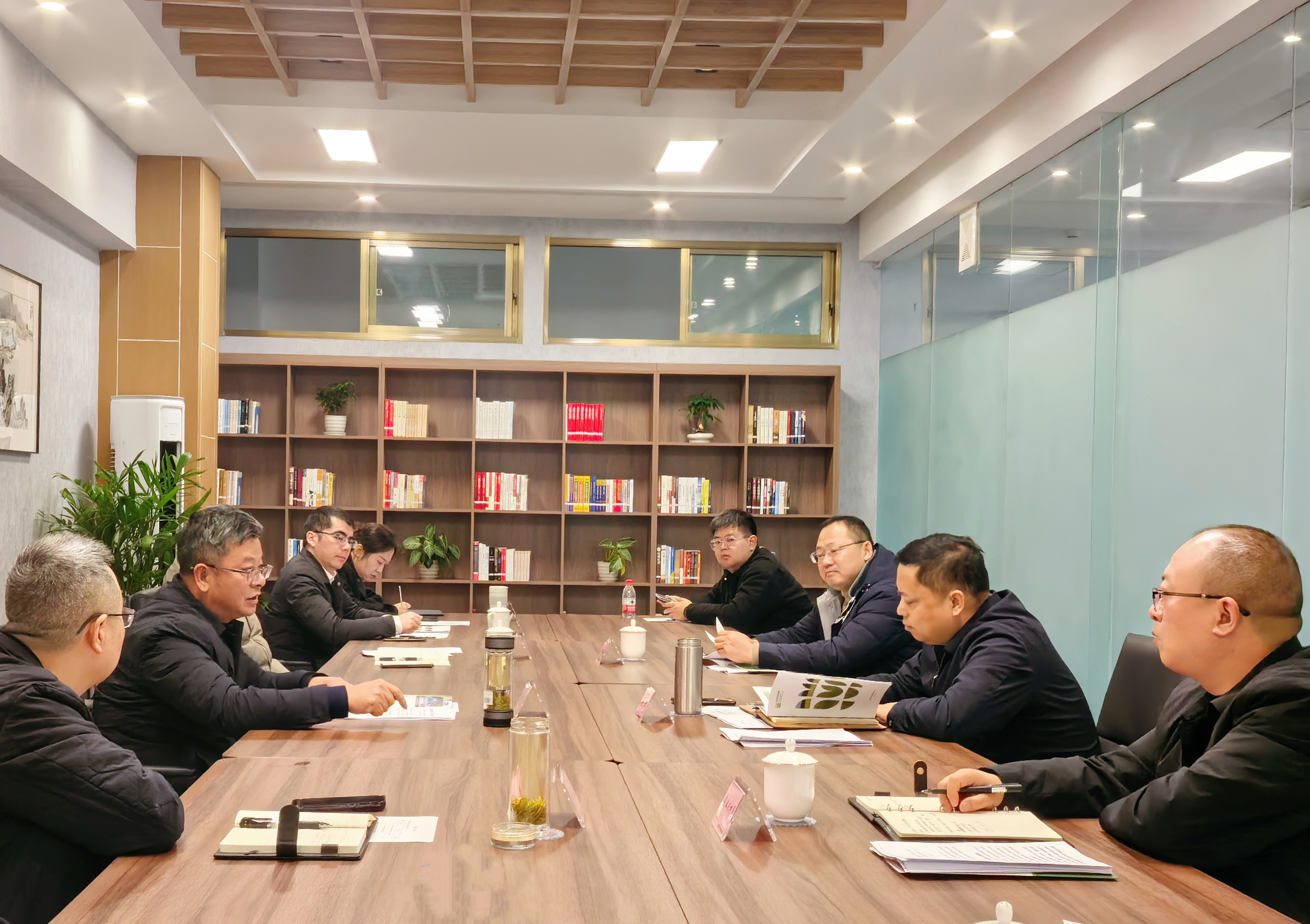 365上市公司到资中县座谈交流