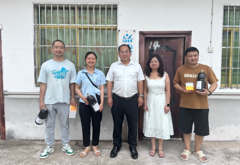 南充片区慰问驻村帮扶事情队