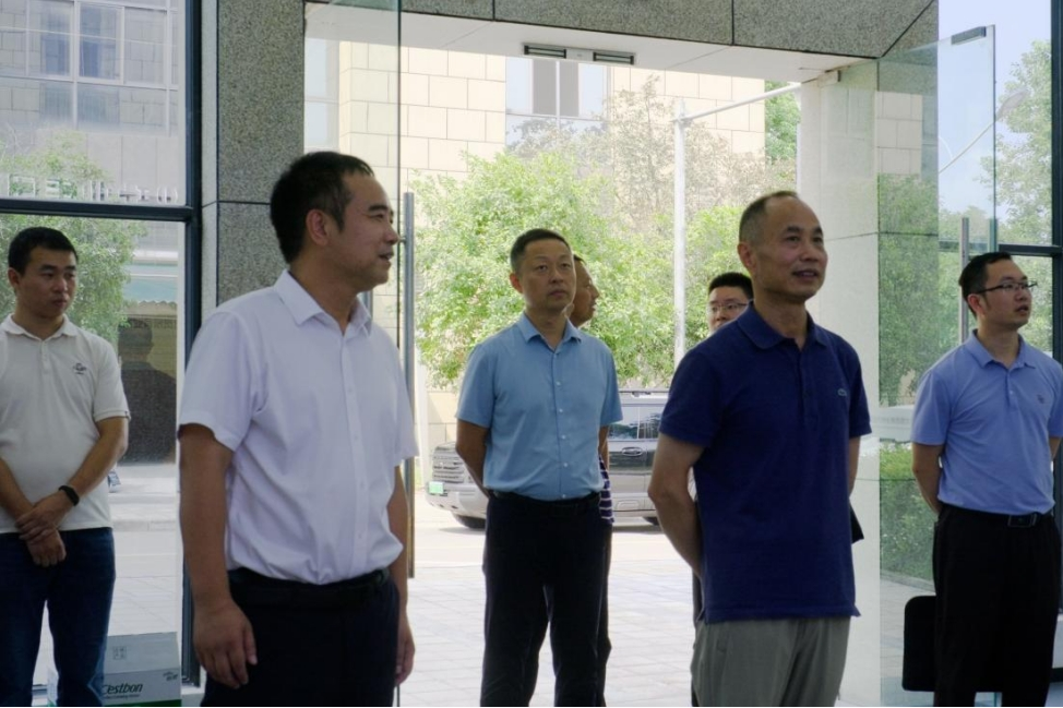 广安市委副书记陈伟一行到365上市公司西大农业科技有限公司调研