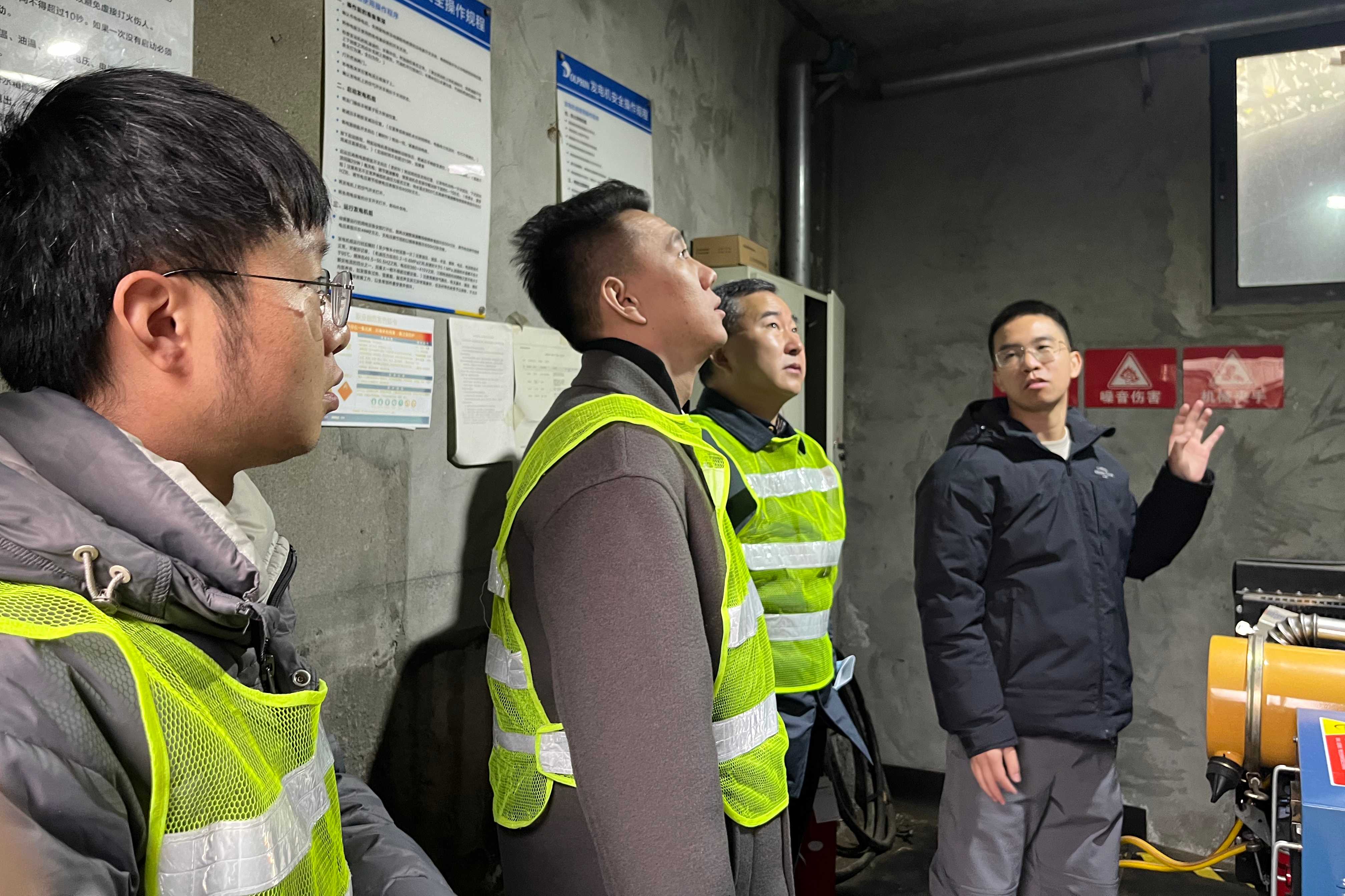 成都片区开展元旦节前清静大检查